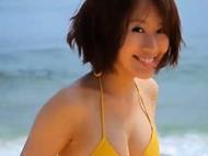 ＜着エロ動画＞スレンダーで美乳な守永真彩...