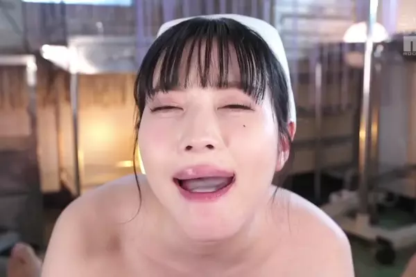 美巨乳ナースが欲求不満な患者を